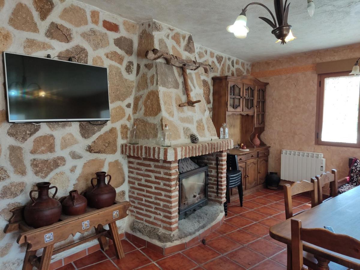 Casa Rural El Pajar Navaluenga Dış mekan fotoğraf