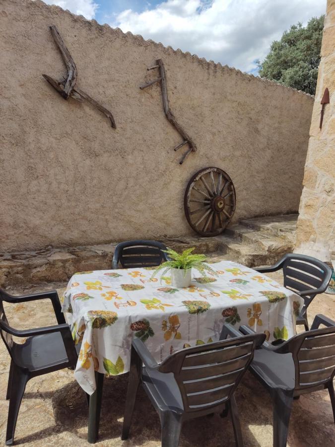 Casa Rural El Pajar Navaluenga Dış mekan fotoğraf